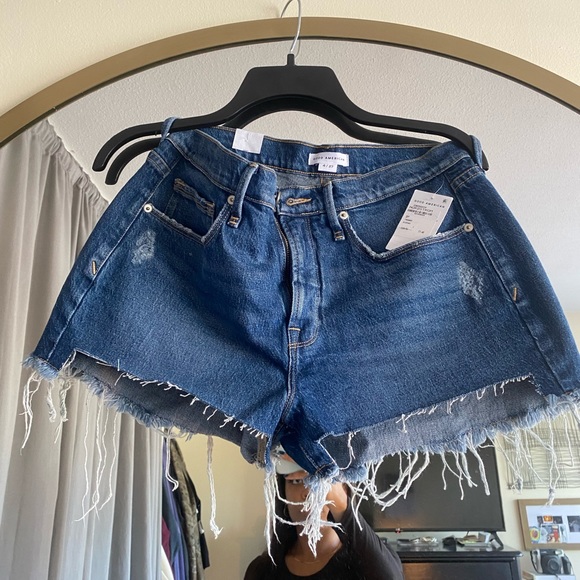 NWT Good American Shorts - Picture 3 of 5